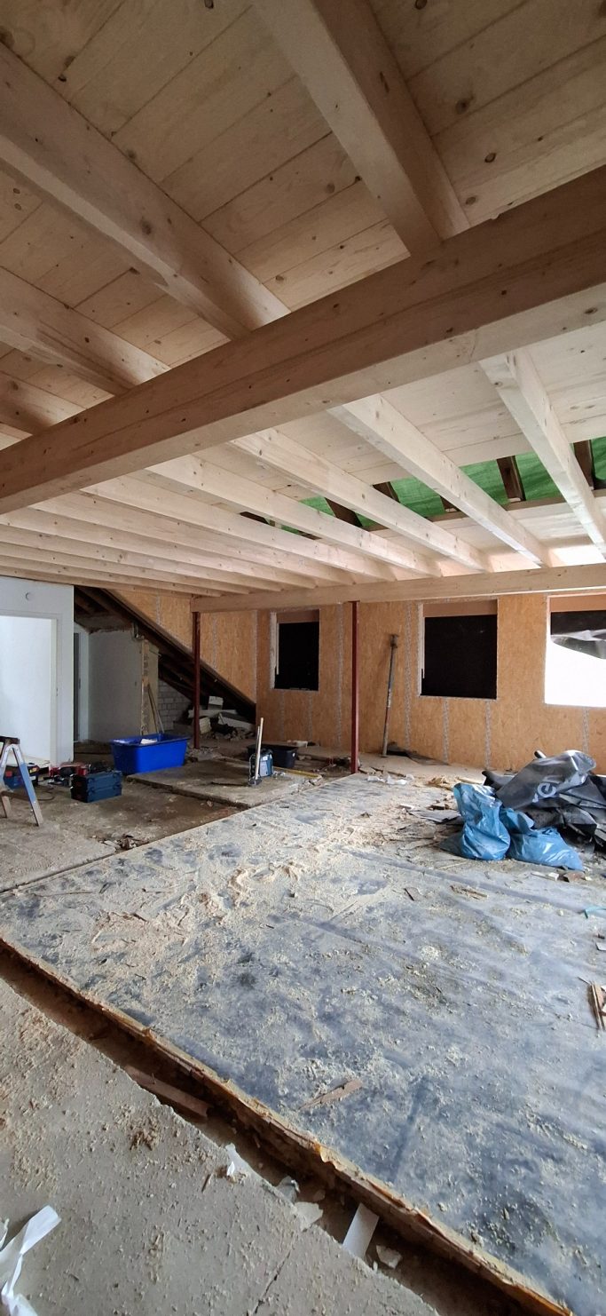 Einbau von Flachdachgauben